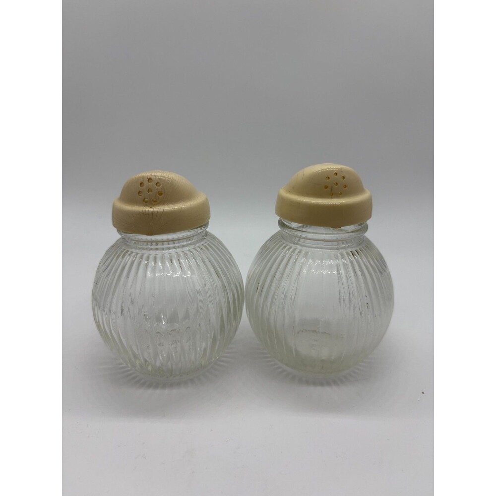 Vintage Ribbed Glass Salt & Pepper Shaker Set Cream Plastic Tops